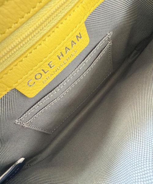 COLE HAAN（コールハーン）COLE HAAN (コールハーン) ショルダーバッグ/グランド アンビション エブリデイ クロスボディ イエローの古着・服飾アイテム