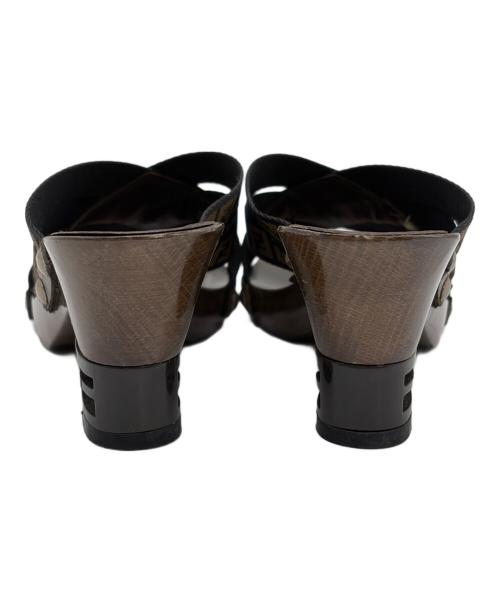 FENDI（フェンディ）FENDI (フェンディ) ミュール ブラウン サイズ:SIZE 22cmの古着・服飾アイテム