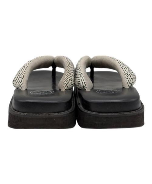 SEE SAW（シーソー）SEE SAW (シーソー) レザー雪駄 ブラック×ホワイト サイズ:SIZE 不明の古着・服飾アイテム