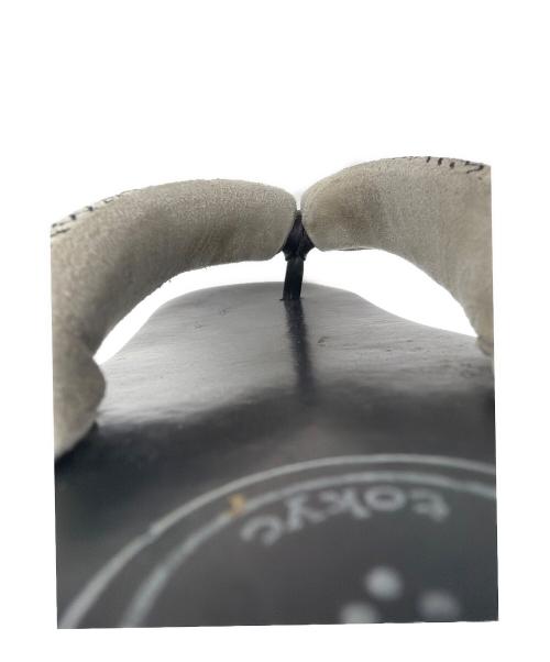 SEE SAW（シーソー）SEE SAW (シーソー) レザー雪駄 ブラック×ホワイト サイズ:SIZE 不明の古着・服飾アイテム