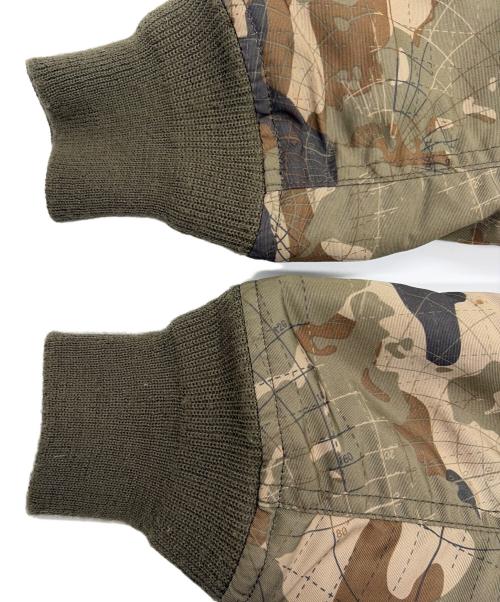 AVIREX（アヴィレックス）AVIREX (アヴィレックス) フライトジャケット オリーブ サイズ:SIZE Mの古着・服飾アイテム