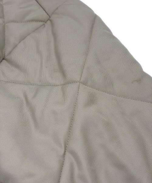 PALACE（パレス）PALACE (パレス) ジャケット ベージュ サイズ:SIZE Mの古着・服飾アイテム