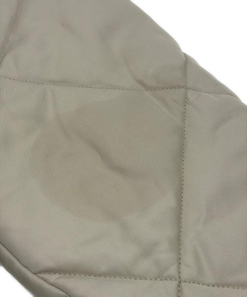 PALACE（パレス）PALACE (パレス) ジャケット ベージュ サイズ:SIZE Mの古着・服飾アイテム