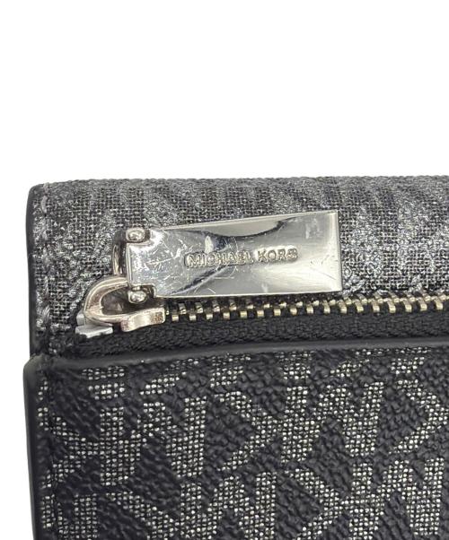 MICHAEL KORS（マイケル・コース）MICHAEL KORS (マイケル・コース) 3つ折り財布 ブラック×シルバーの古着・服飾アイテム