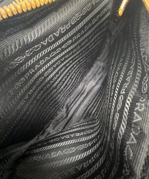 PRADA（プラダ）PRADA (プラダ) ショルダーバッグ ブラックの古着・服飾アイテム