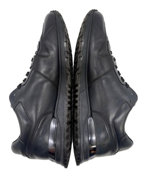 LOUIS VUITTON（ルイ ヴィトン）LOUIS VUITTON (ルイ ヴィトン) ローカットスニーカー ブラック サイズ:SIZE 7 1/2（26cm）の古着・服飾アイテム