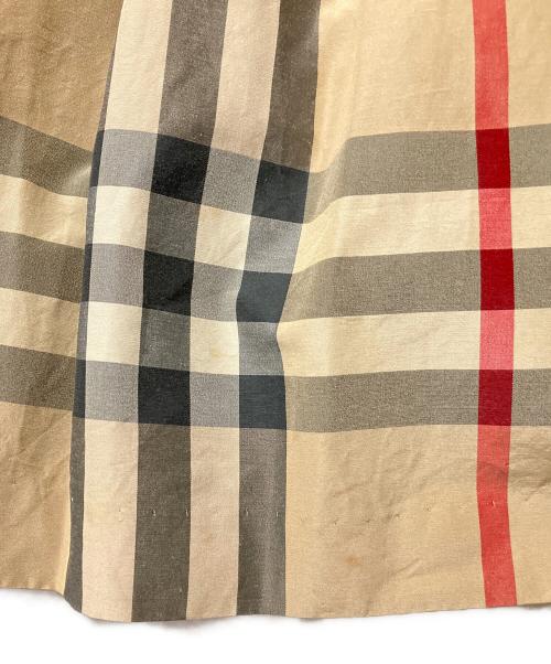 BURBERRY LONDON（バーバリーロンドン）BURBERRY LONDON (バーバリーロンドン) 半袖ワンピース ブラック×ベージュ サイズ:120の古着・服飾アイテム