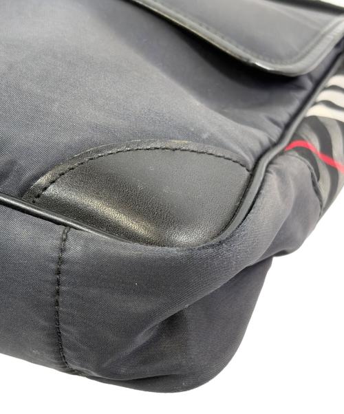BURBERRY BLACK LABEL（バーバリーブラックレーベル）BURBERRY BLACK LABEL (バーバリーブラックレーベル) ナイロンショルダーバッグ ブラックの古着・服飾アイテム