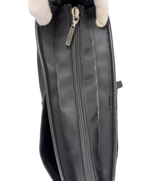 BURBERRY BLACK LABEL（バーバリーブラックレーベル）BURBERRY BLACK LABEL (バーバリーブラックレーベル) ナイロンショルダーバッグ ブラックの古着・服飾アイテム