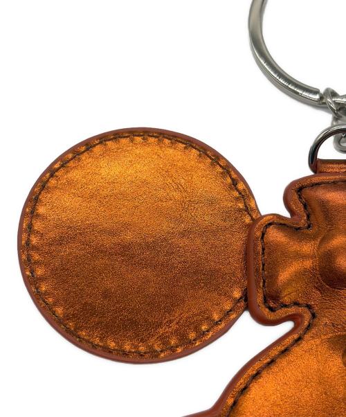 Vivienne Westwood（ヴィヴィアンウエストウッド）Vivienne Westwood (ヴィヴィアンウエストウッド) ミラーオーブキーホルダ ブロンズの古着・服飾アイテム