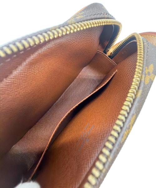 LOUIS VUITTON（ルイ ヴィトン）LOUIS VUITTON (ルイ ヴィトン) ショルダーポーチ ブラウンの古着・服飾アイテム