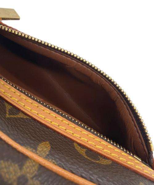 LOUIS VUITTON（ルイ ヴィトン）LOUIS VUITTON (ルイ ヴィトン) ショルダーポーチ ブラウンの古着・服飾アイテム