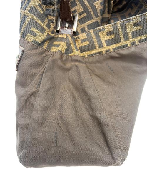 FENDI（フェンディ）FENDI (フェンディ) ショルダーバッグ ブラウンの古着・服飾アイテム