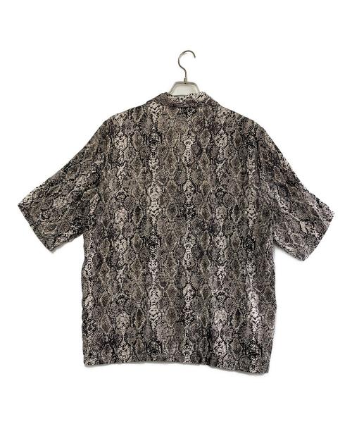 Needles（ニードルズ）Needles (ニードルズ) 半袖シャツ ブラック×グレー サイズ:SIZE Lの古着・服飾アイテム