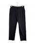 WHITE MOUNTAINEERING（ホワイトマウンテ二アニング）の古着「3 TUCK EASY TAPERED PANTS（スリータック イージー テーパード パンツ）」｜ブラック