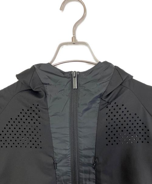 WHITE MOUNTAINEERING（ホワイトマウンテ二アニング）WHITE MOUNTAINEERING (ホワイトマウンテ二アニング) ZIP UP HOODIE ブラック サイズ:SIZE 2の古着・服飾アイテム