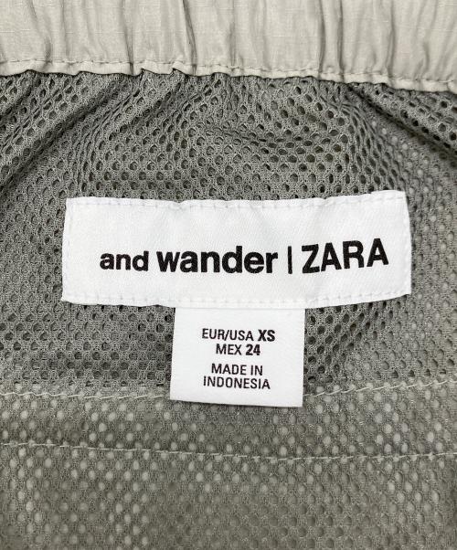 and wander（アンドワンダー）and wander (アンドワンダー) ZARA (ザラ) ナイロンパンツ ライトグレー サイズ:XSの古着・服飾アイテム