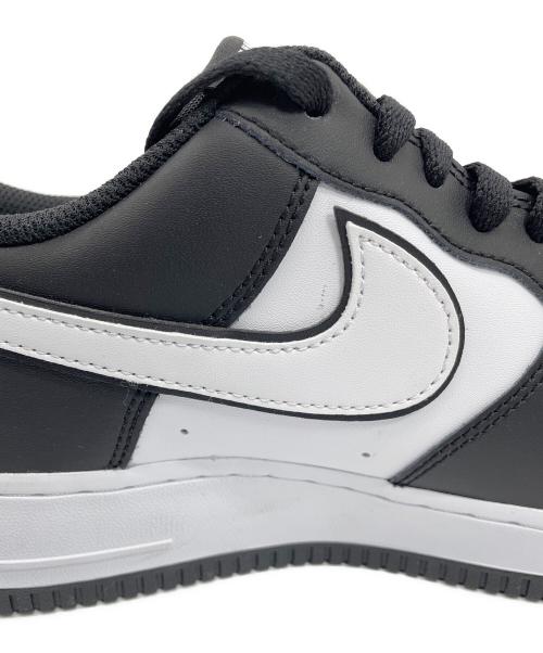 NIKE（ナイキ）NIKE (ナイキ) スニーカー ホワイト×ブラック サイズ:27.5cmの古着・服飾アイテム