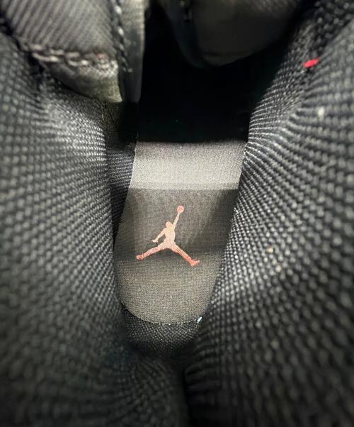 NIKE（ナイキ）NIKE (ナイキ) Air Jordan 1 Mid（エア ジョーダン ワン ミッド） レッド×ブラック サイズ:SIZE 27cm 未使用品の古着・服飾アイテム