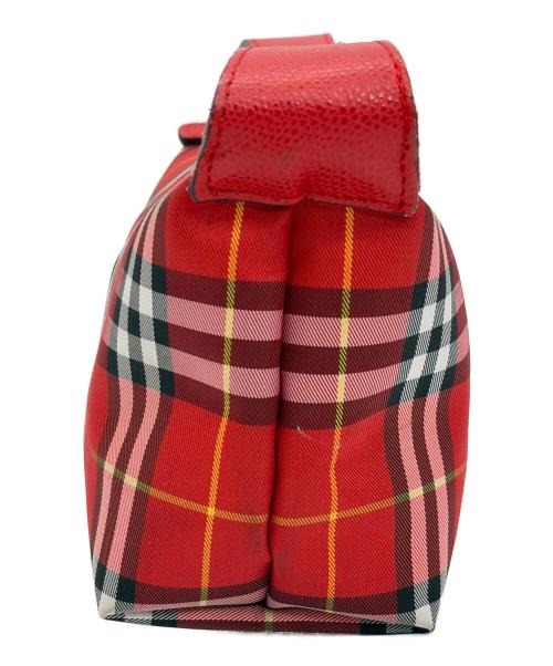 BURBERRY LONDON（バーバリーロンドン）BURBERRY LONDON (バーバリーロンドン) ハンドポーチ レッドの古着・服飾アイテム