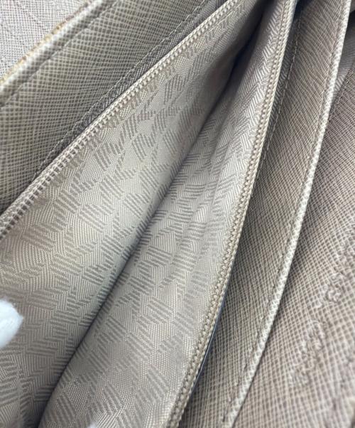 MICHAEL KORS（マイケル・コース）MICHAEL KORS (マイケル・コース) 長財布 ブラウンの古着・服飾アイテム