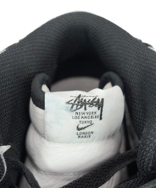 NIKE（ナイキ）NIKE (ナイキ) stussy (ステューシー) AIR FORCE 1 07 MID SP（エアフォースワン ゼロナナ ミッド エスピー） ホワイト×ブラック サイズ:SIZE 27cmの古着・服飾アイテム