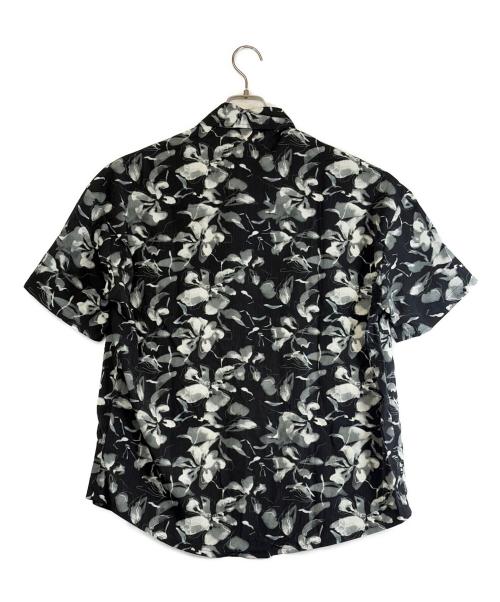 EMMAUELA（エマヌエーラ）EMMAUELA (エマヌエーラ) 半袖シャツ ブラック サイズ:SIZE 46（M） 未使用品の古着・服飾アイテム