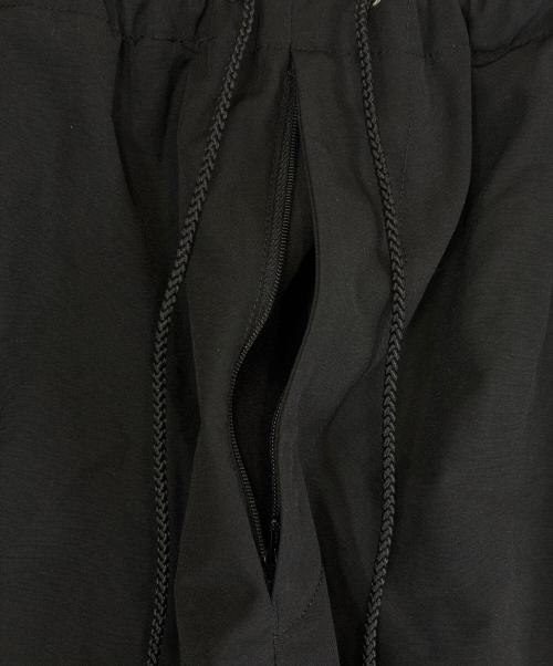MARKA（マーカ）MARKA (マーカ) STUDIOUS (ステュディオス) 別注オーバーパンツ ブラック サイズ:SIZE Mの古着・服飾アイテム