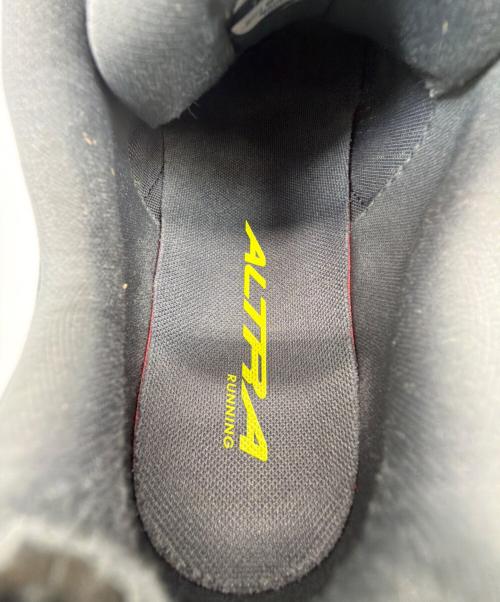 ALTRA（アルトラ）ALTRA (アルトラ) スニーカー ブラック×イエロー サイズ:SIZE 26cmの古着・服飾アイテム