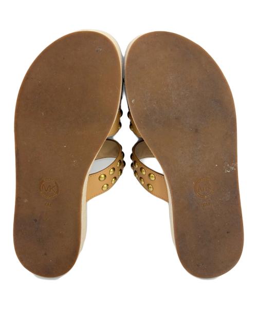 MICHAEL KORS（マイケルコース）MICHAEL KORS (マイケルコース) サンダル ブラウン サイズ:SIZE 6(23cm）の古着・服飾アイテム