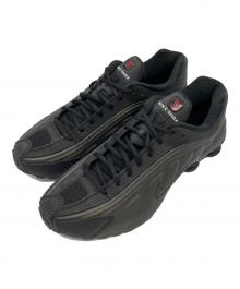 NIKE（ナイキ）の古着「Shox R4/ショックス R4/スニーカー」｜ブラック