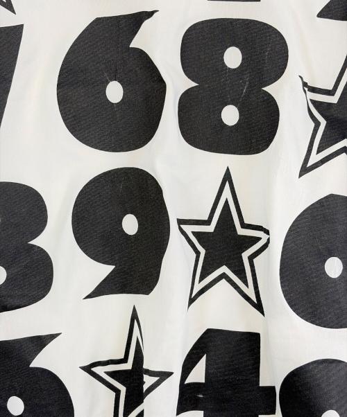 COMME des GARCONS（コムデギャルソン）COMME des GARCONS (コムデギャルソン) ロゴプリントTシャツ ホワイト サイズ:Sの古着・服飾アイテム