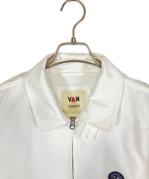 VAN（ヴァン）VAN (ヴァン) ブルゾン ホワイト サイズ:Lの古着・服飾アイテム