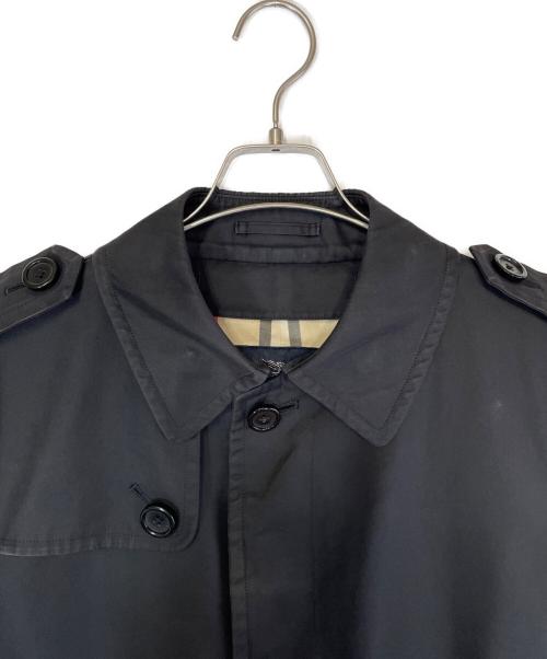 BURBERRY（バーバリー）BURBERRY (バーバリー) トレンチコート ブラック サイズ:Mの古着・服飾アイテム