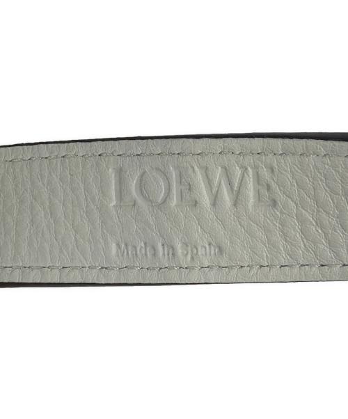 LOEWE（ロエベ）LOEWE (ロエベ) バスケットバッグ スモール ホワイトの古着・服飾アイテム