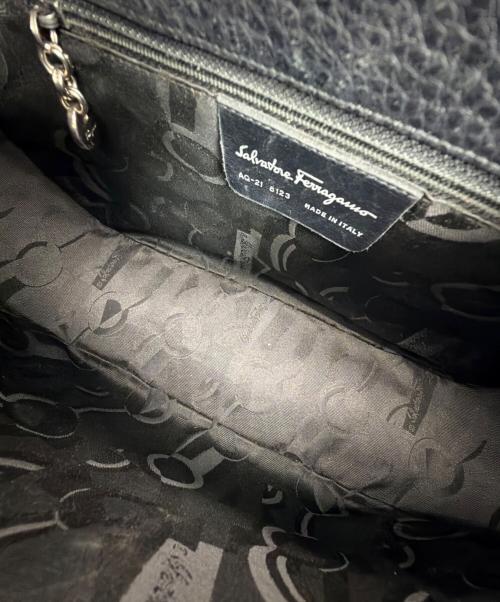 Salvatore Ferragamo（サルヴァトーレ フェラガモ）Salvatore Ferragamo (サルヴァトーレ フェラガモ) ホーボー バッグ ブラックの古着・服飾アイテム