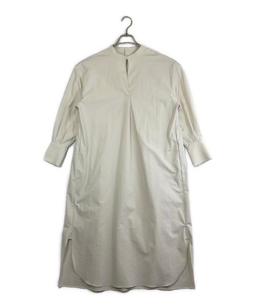 Adam et Rope（アダム エ ロペ）Adam et Rope (アダム エ ロペ) バックオープンバンドカラーワンピース ホワイト サイズ:SIZE Freeの古着・服飾アイテム