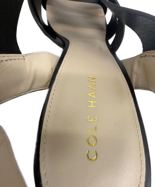 COLE HAAN（コールハーン）COLE HAAN (コールハーン) クロスストラップサンダル ブラック サイズ:7B(23.5cm）の古着・服飾アイテム