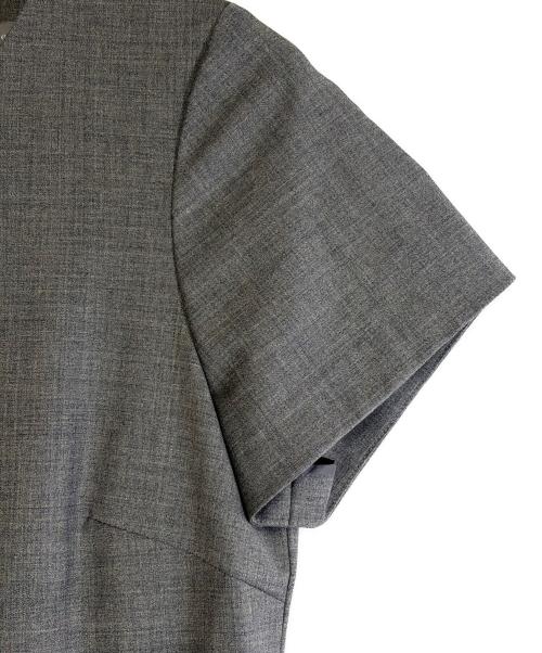 theory luxe（セオリーリュクス）theory luxe (セオリーリュクス) 半袖ワンピース グレー サイズ:SIZE M 未使用品の古着・服飾アイテム