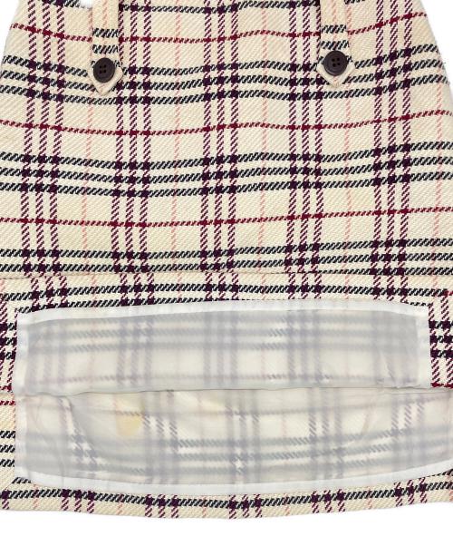BURBERRY BLUE LABEL（バーバリー ブルー レーベル）BURBERRY BLUE LABEL (バーバリー ブルー レーベル) ミニスカート アイボリー サイズ:SIZE 36の古着・服飾アイテム