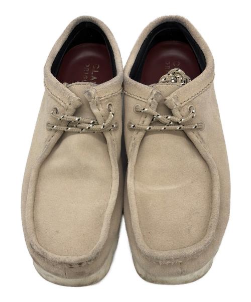 CLARKS（クラークス）CLARKS (クラークス) シューズ ベージュ サイズ:SIZE 26.5cmの古着・服飾アイテム