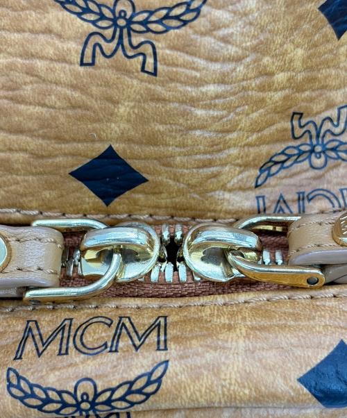 MCM（エムシーエム）MCM (エムシーエム) リュック ブラウンの古着・服飾アイテム