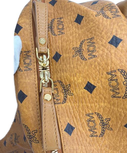 MCM（エムシーエム）MCM (エムシーエム) リュック ブラウンの古着・服飾アイテム