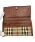 中古・古着 BURBERRY (バーバリー) 長財布 ブラウン：7000円