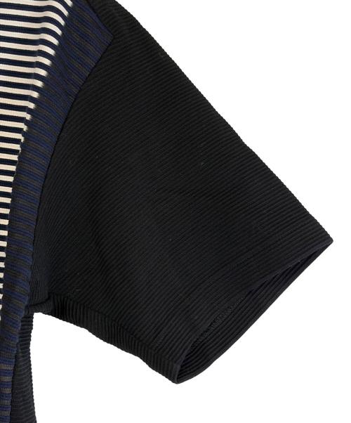 ISSEY MIYAKE（イッセイミヤケ）ISSEY MIYAKE (イッセイミヤケ) 立体ボーダーTシャツ ブラック×ホワイト×ブルー サイズ:SIZE 1（S）の古着・服飾アイテム
