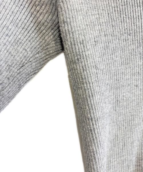 Snidel（スナイデル）Snidel (スナイデル) カラーディティールドッキングニットプルオーバー グレー サイズ:SIZE Freeの古着・服飾アイテム