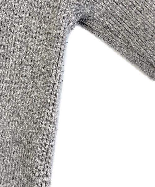 Snidel（スナイデル）Snidel (スナイデル) カラーディティールドッキングニットプルオーバー グレー サイズ:SIZE Freeの古着・服飾アイテム