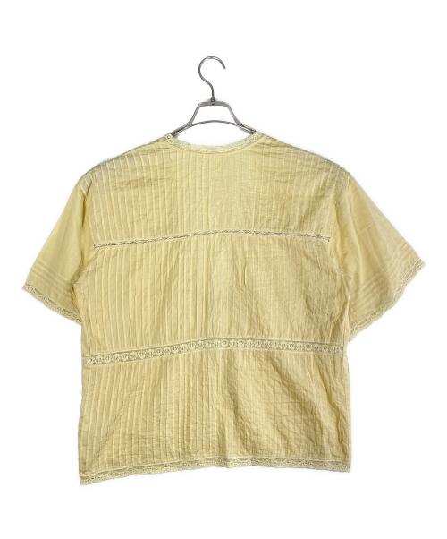 BEAMS BOY（ビームスボーイ）BEAMS BOY (ビームスボーイ) ヴィンテージ レース ピンタック シャツ イエロー サイズ:SIZE Freeの古着・服飾アイテム
