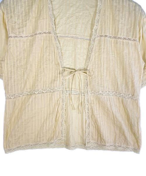 BEAMS BOY（ビームスボーイ）BEAMS BOY (ビームスボーイ) ヴィンテージ レース ピンタック シャツ イエロー サイズ:SIZE Freeの古着・服飾アイテム