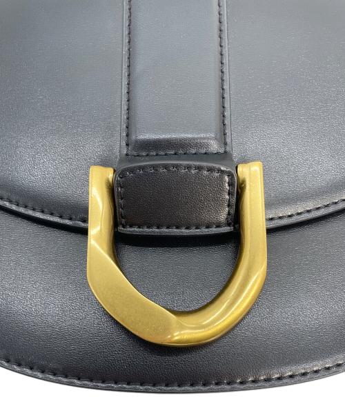 CHARLES & KEITH（チャールズアンドキース）CHARLES & KEITH (チャールズアンドキース) ショルダーバッグ ブラックの古着・服飾アイテム